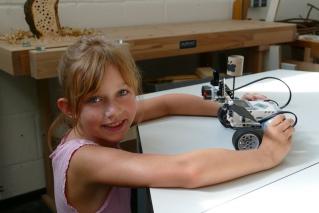 Auge in Auge mit der elektronischen Fledermaus Auge in Auge mit der elektronischen Fledermaus